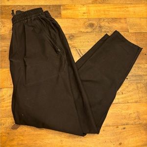 GUC lululemon tech pant
